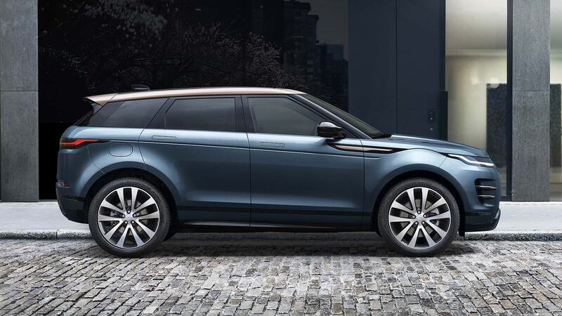 Range Rover Evoque 2023, guarda tutte le immagini 11