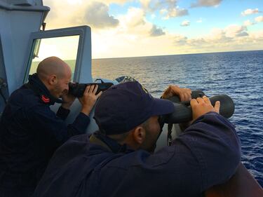 Missione in Libia, caccia agli immigrati perduti 5