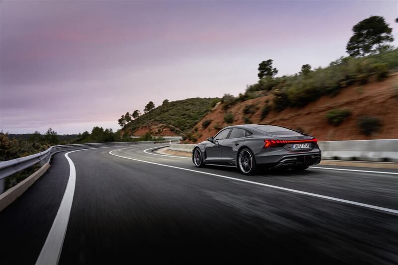 Audi e-tron GT 2024, guarda tutte le foto 5