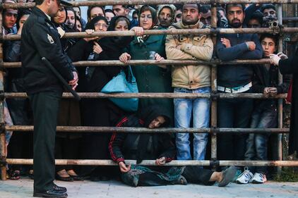 Iran, pietà di una madre 4