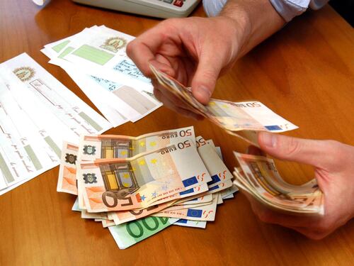 Ecco tutti i nuovi aumenti del 2013: ogni famiglia spenderà 1500 euro in più
