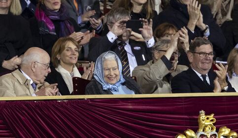 Meghan Markle, l'autorizzazione della Regina alle nozze 19