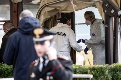 Sparatoria a Roma durante la riunione di condominio: tre morti e tre feriti 2