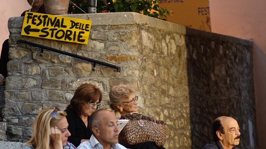 Birra, bosoni e Boccaccio Ecco il festival di Strapaese (altro che salotti letterari)