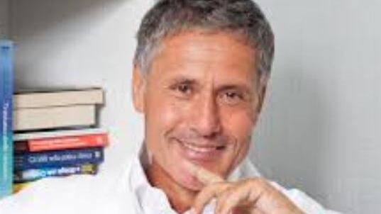 "Quel pensiero nero che distrugge tutto: Ti raggiungo laggiù..."