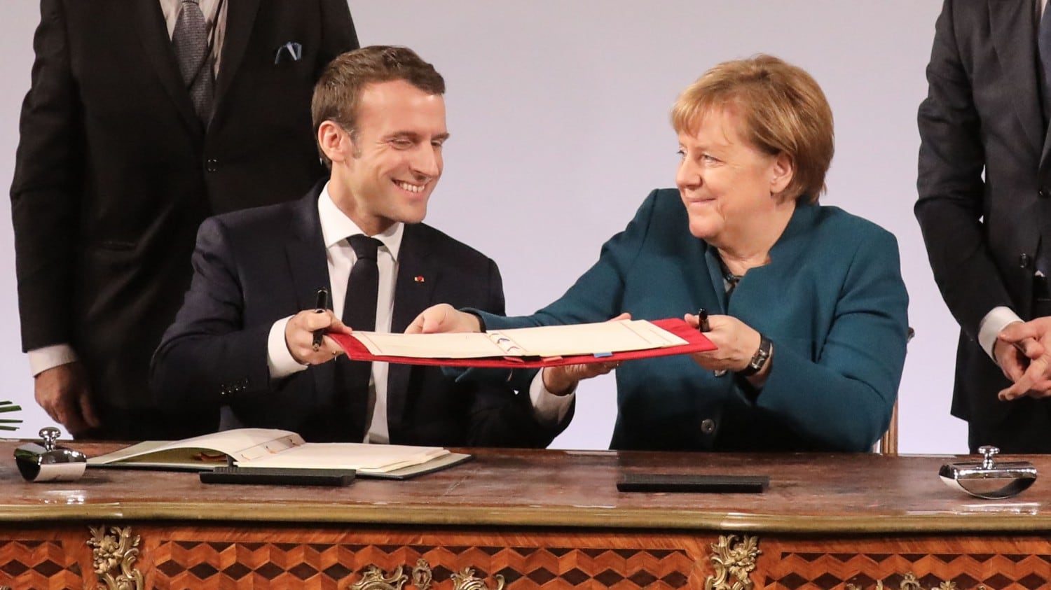 Il trattato Parigi-Berlino destinato al fallimento (ma può isolare l'Italia)