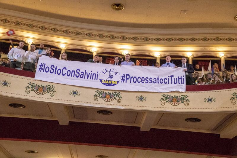 La kermesse della Lega a Palermo: Salvini accolto dai simpatizzanti 5