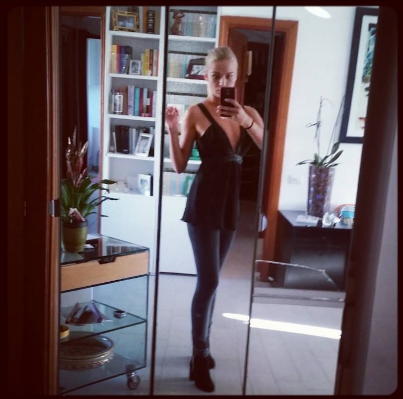 Mercedesz Henger, lato b esplosivo 13