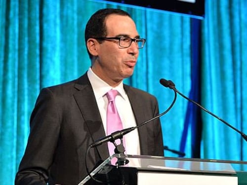 Trump ora apre le porte all'ex di Goldman Sachs, Steve Mnuchin