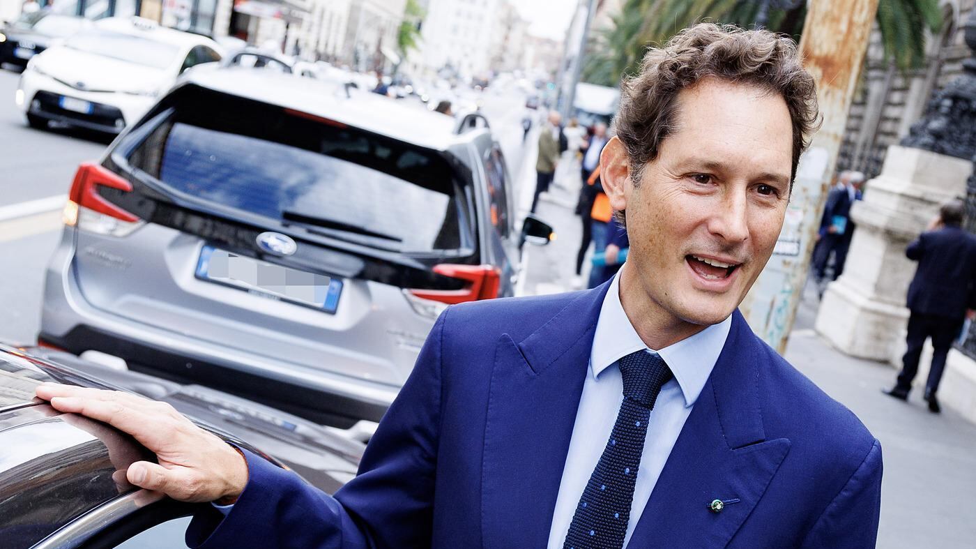 Stellantis, nel 2024 l’utile è crollato del 70% a 5,5 miliardi di euro