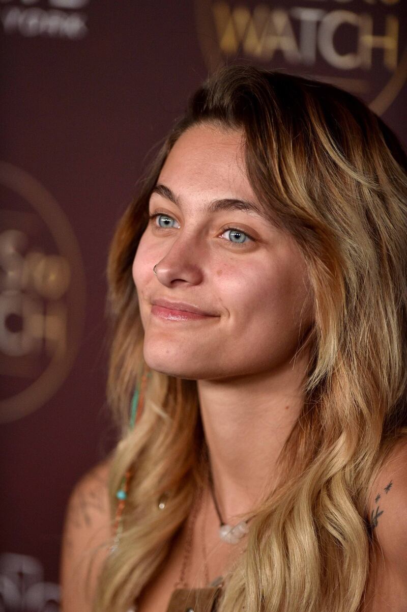 Paris Jackson in topless su Instagram 27