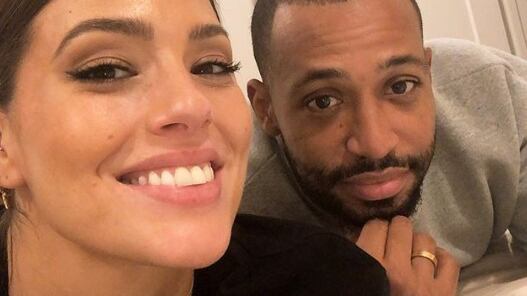 Ashley Graham allatta in pubblico