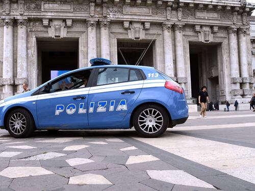 Un'altra violenza a Milano "Mi ha aggredita nel parco"