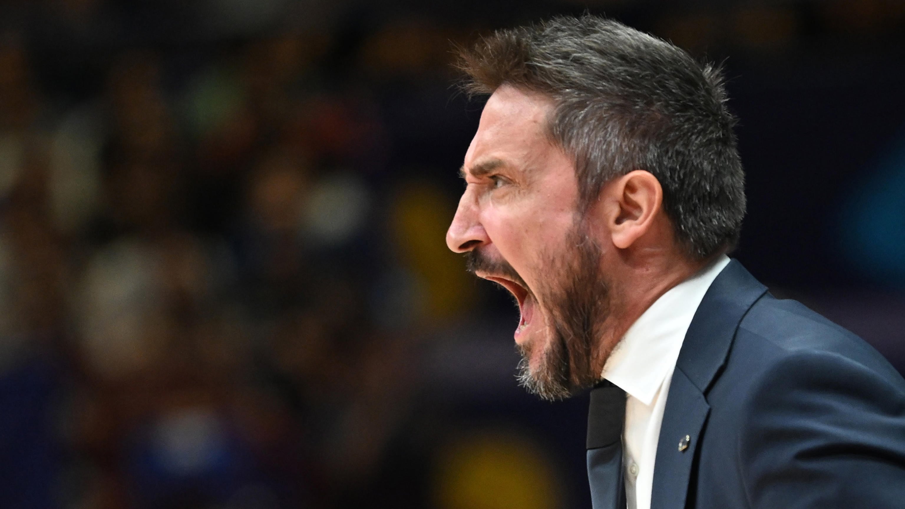 Volley, rugby e basket: l'Italia delle mani dà una lezione a quella che usa i piedi