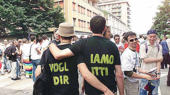 Il 43% dei francesi a disagio in presenza di una coppia gay