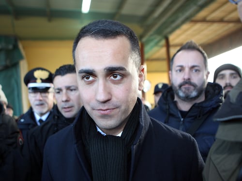 Carige, Di Maio chiede ai commissari di pubblicare l'elenco dei debitori della banca