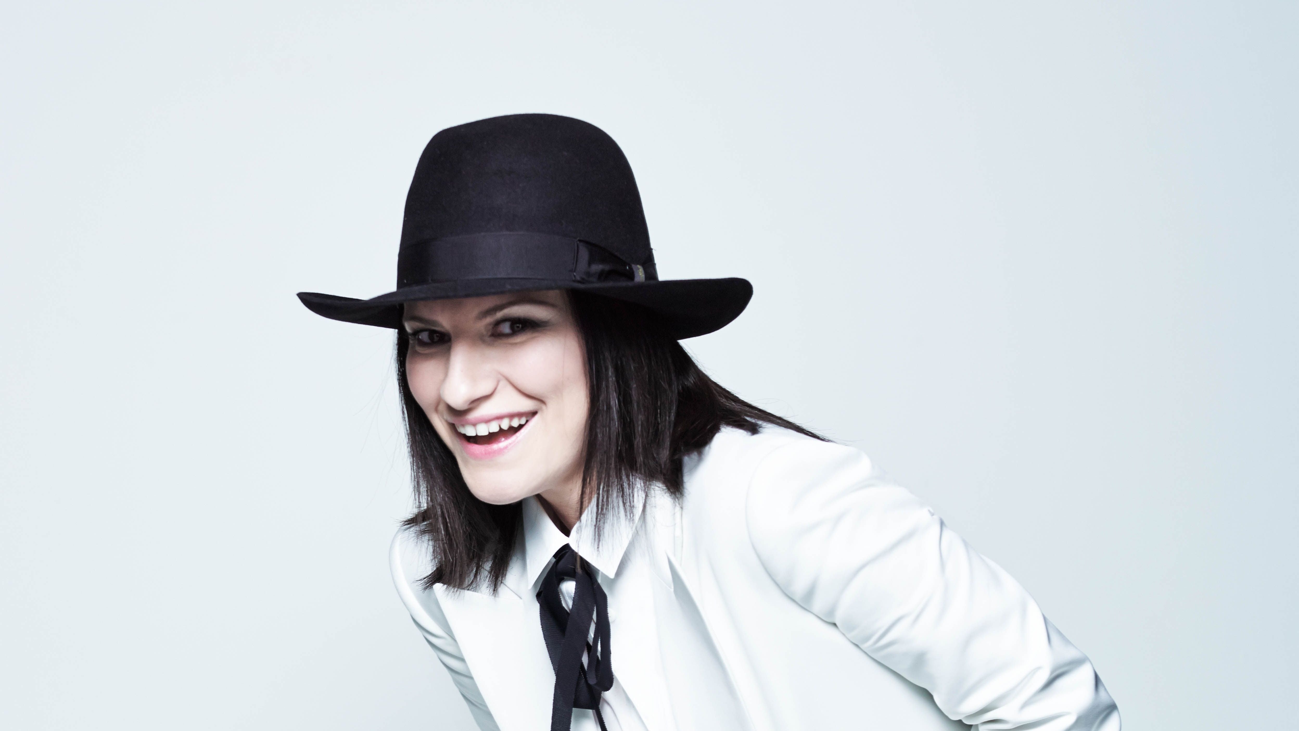 La Pausini in tour: "Voglio andare a Sanremo, anche gratis"