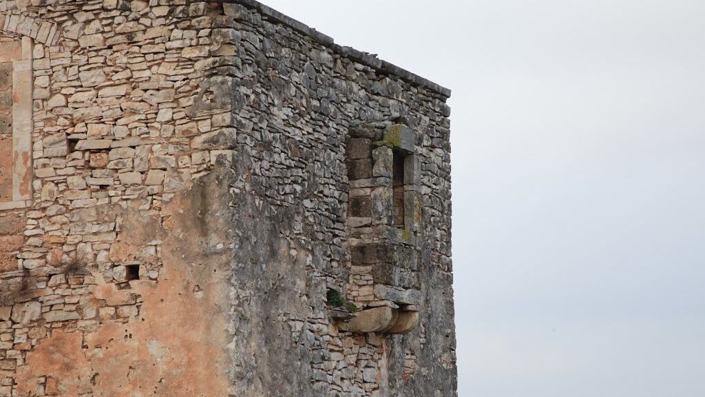 Palo del Colle, torre del Cinquecento spostata per far spazio ad una strada