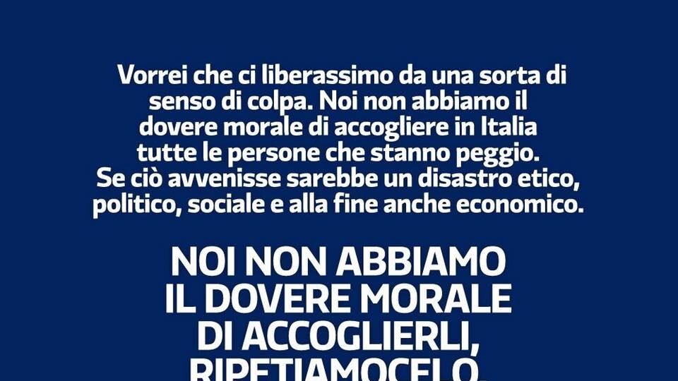 Web scatenato fra critiche e insulti: sei come il Matteo che porta la felpa