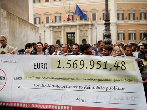 I grillini restituiscono un milione e mezzo allo Stato