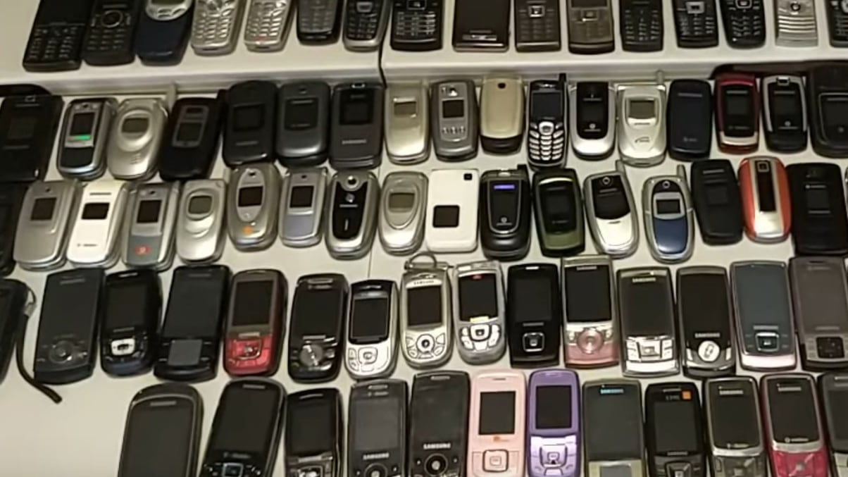 Cellulari, ecco quali sono i 10 più iconici che valgono una fortuna