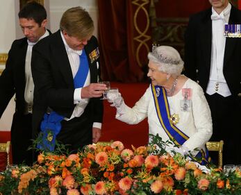 Kate Middleton con la tiara di Diana: foto 8