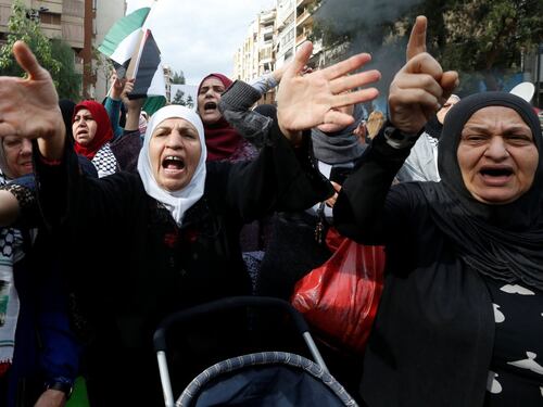 Beirut, scontri all'ambasciata Usa contro Gerusalemme capitale