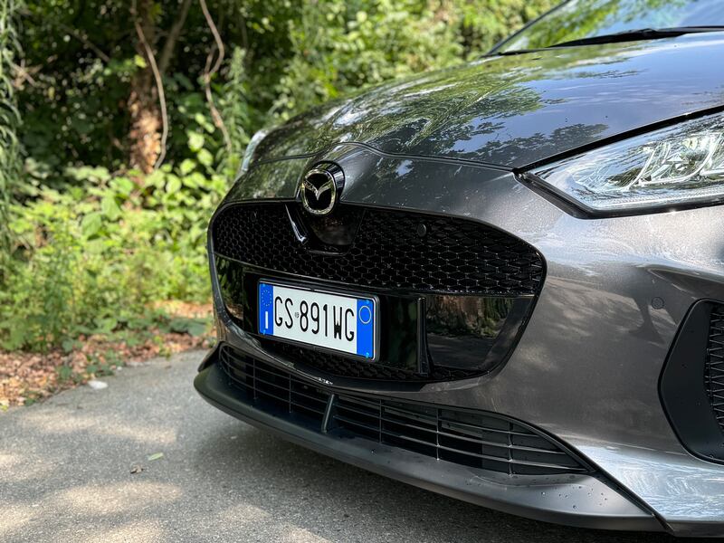 Mazda2 Hybrid 2024: guarda la gallery della citycar ibrida da 10 e lode 5