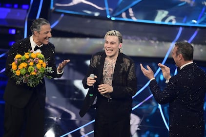 Sanremo 2024: ecco il look della finalissima del Festival de Il Tre 6