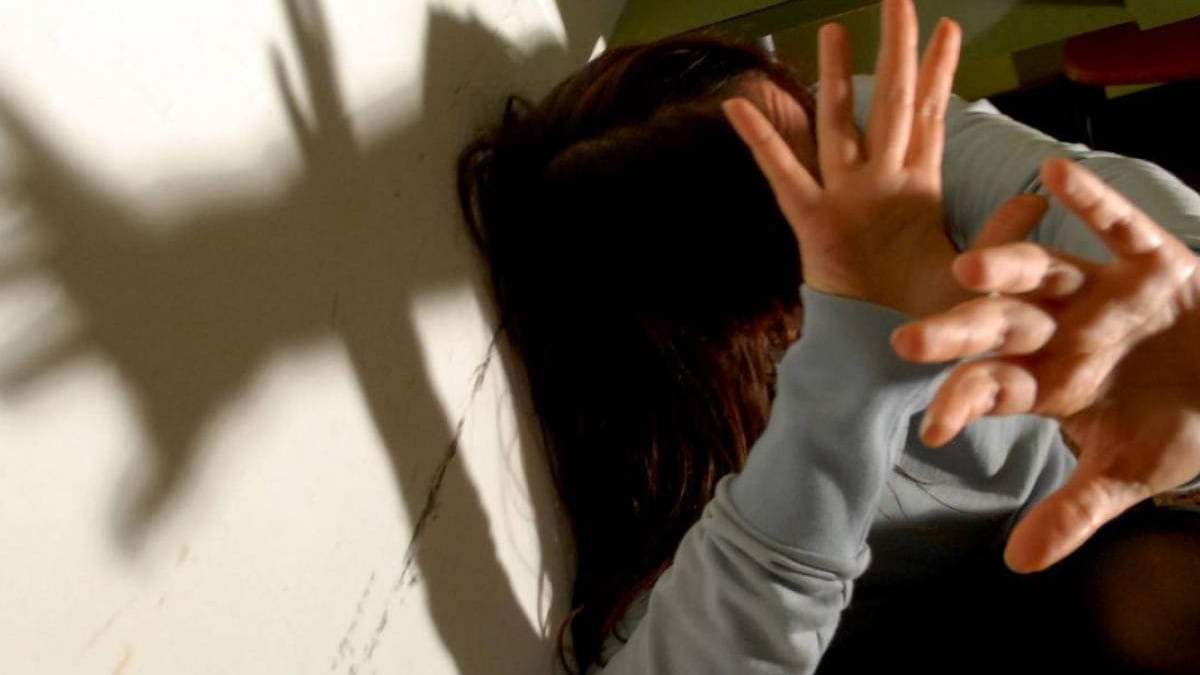 "Stuprata in quell’auto ferma nel buio": giudice dice no al patteggiamento