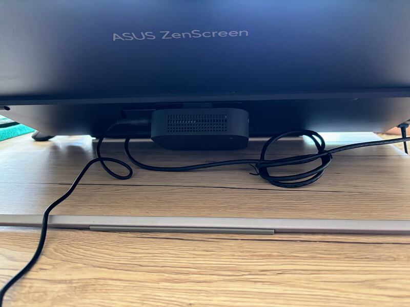 Asus Nuc 14 Pro A e Asus Zenscreen MB27ACF