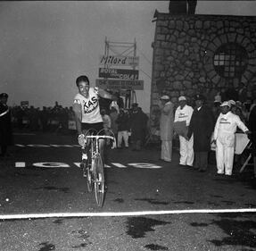 Giro d'Italia, le più belle foto storiche 8