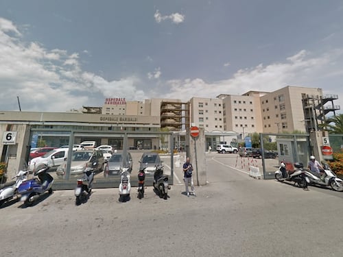 Picchiata a morte dal figlio: "Anziana da tempo era vittima di violenze"