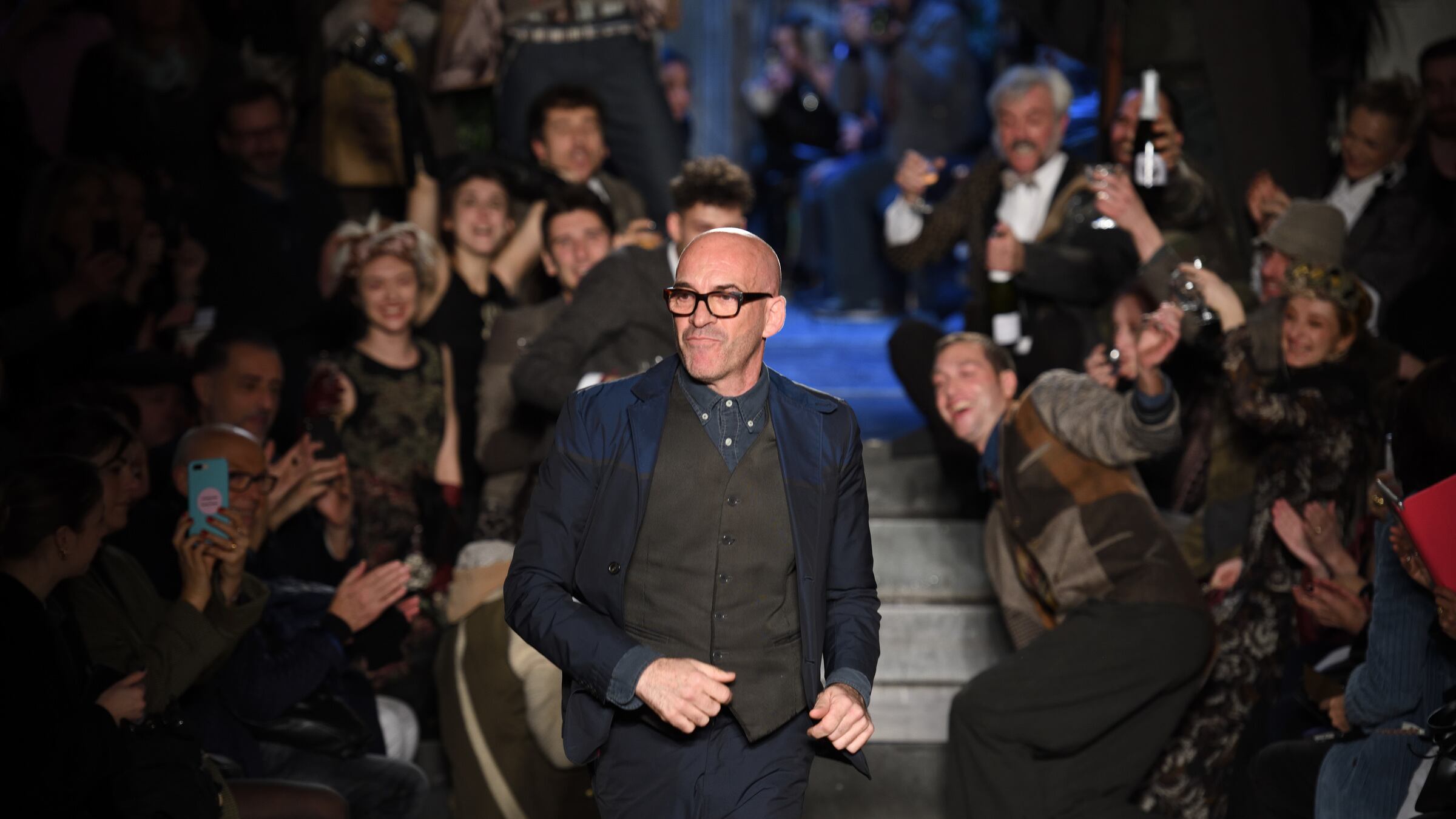 "Racconto l'amore a teatro, gli attori sfilano in mutande"