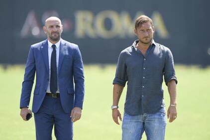 Francesco Totti e l'inizio della sua nuova vita da dirigente 2