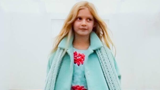 Nel regno dei bambini le principesse moderne giocano in trine e pelle