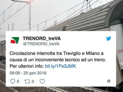 Trenord, treno deragliato è "inconveniente": proteste sui social