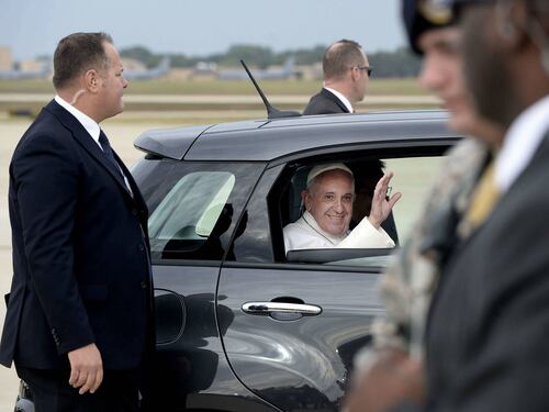 Usa, allarme lupi solitari: Papa nel mirino del jihad