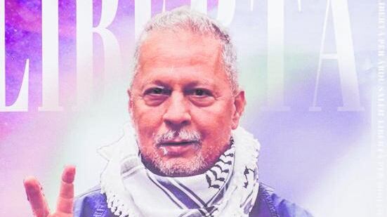 I pro Pal minacciano: "Fuori i pennivendoli dal corteo"