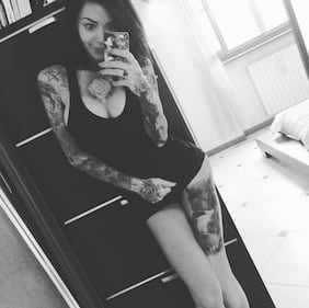 Elena Grimaldi,  ​le foto hot su Instagram 5