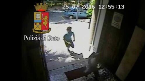 Picchiatore seriale fuggito: chiesta apertura pratica al Csm