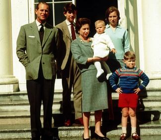 Regina Elisabetta e Principe Filippo, le foto 27