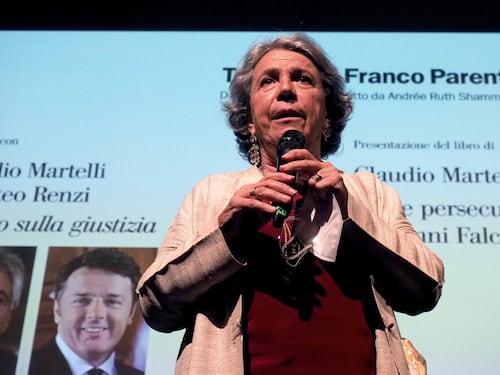 "La normalità è scandalosa nell’età della trasgressione"