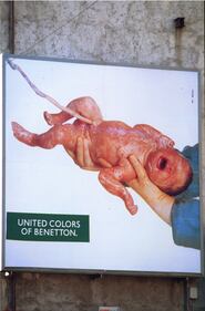 Le campagne più iconiche e provocatorie di Oliviero Toscani 7
