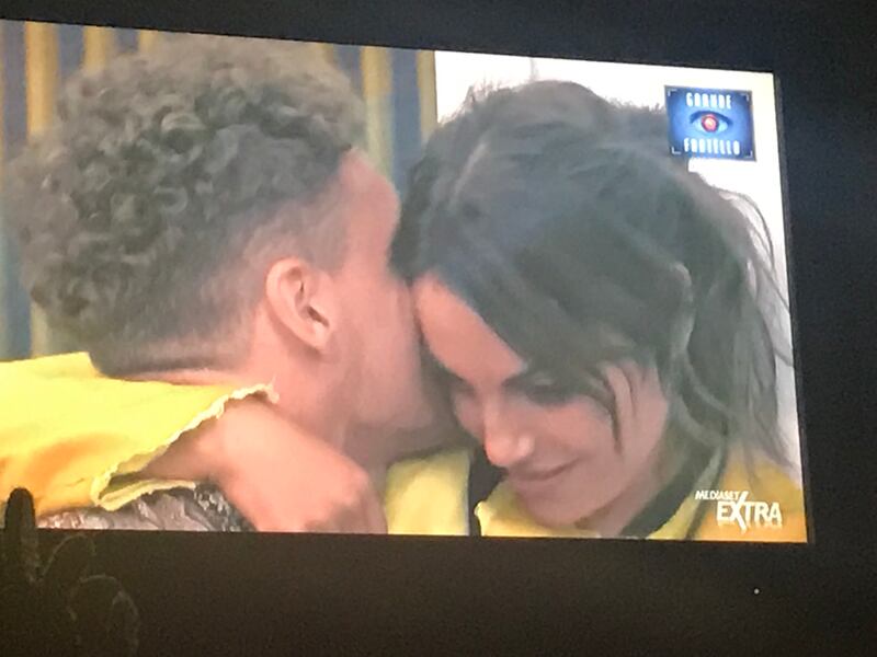 Al Grande Fratello scoppia la passione tra Francesca e Gennaro 6