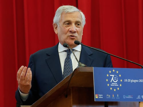 In Israele 38mila italiani. La Farnesina prepara il rientro da Amman