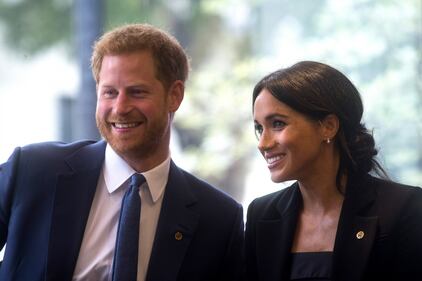 Meghan Markle e il Principe Harry tra i bimbi per beneficenza 6