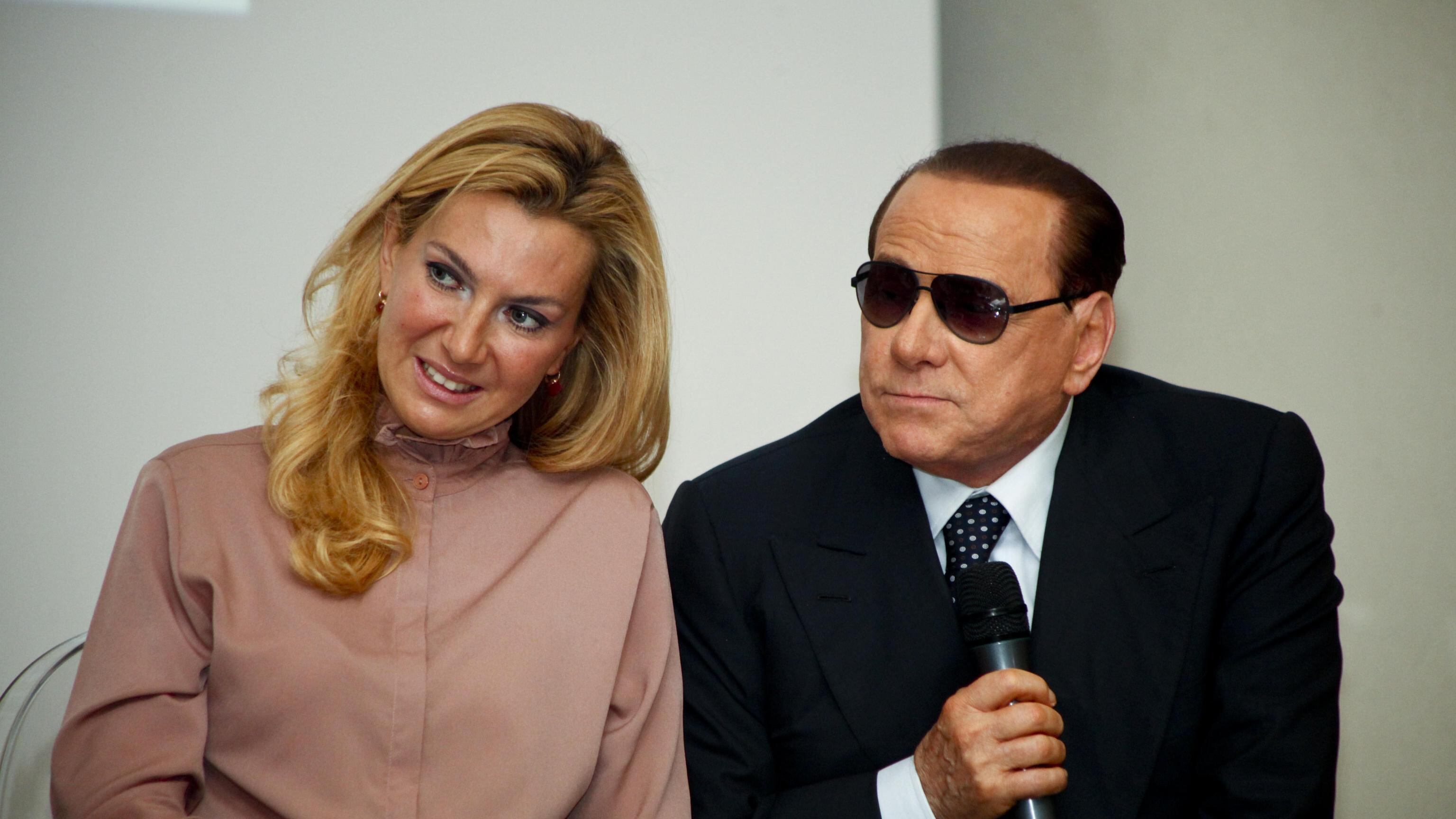 Berlusconi ricoverato al San Raffaele per l'uveite