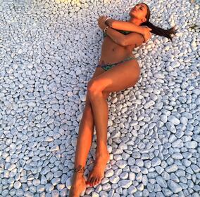Belen Rodriguez e Stefano De Martino al mare 7