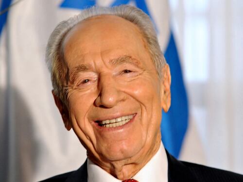 Peres in ospedale per ictus in Israele. Medico: "Buone chance"